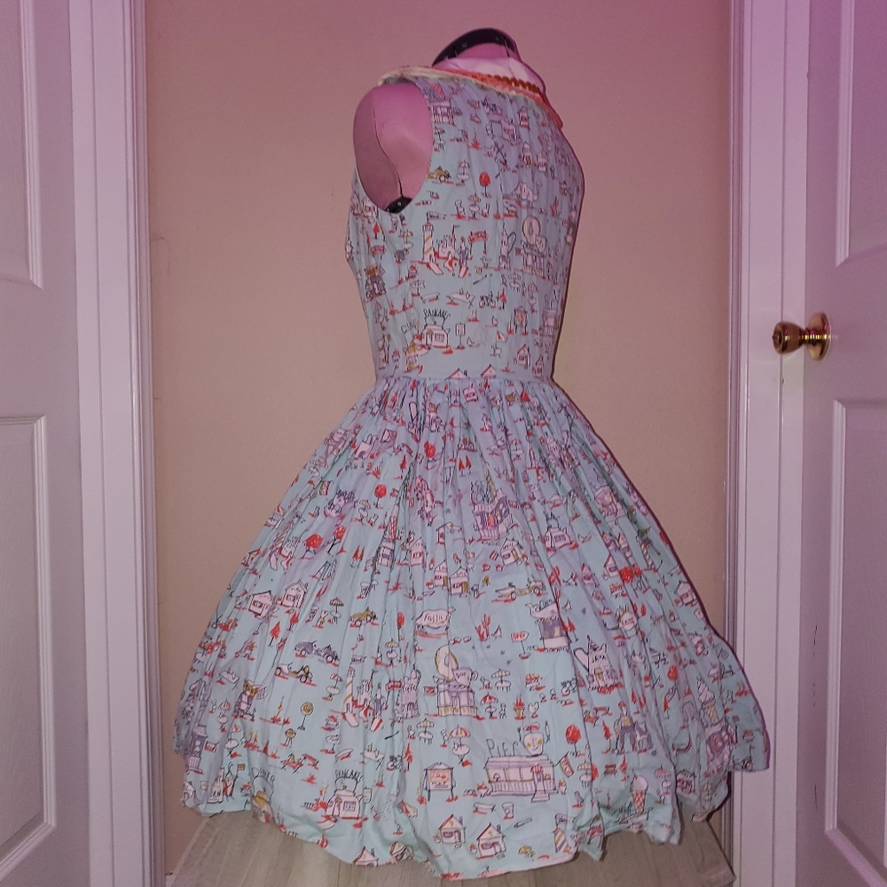 Custom 1950 dresses. - Picture 4 of 16